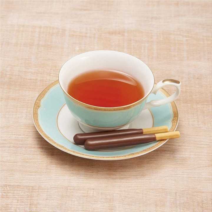 GLICO - Pocky Deluxe à la Fraise | Cookingsan.com