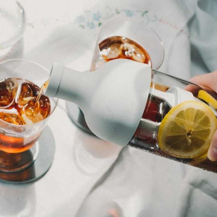 Hario - Bouteille à café avec filtre gris pâle (650 ml) | Cookingsan.com